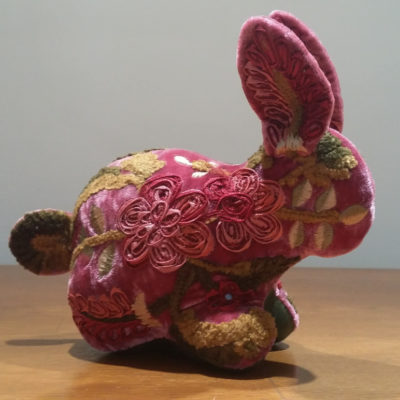 Hase aus Seidenvelour Anke Drechsel