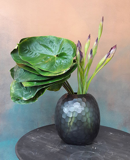 Vase-Guaxs-Gournia-L-indigo-smoke-grey