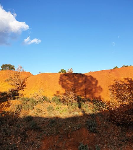 Reise-zu-ocker-und-purpur-ockerhügel-rustrel-1 Reise-zu-ocker-und-purpur-ockerhügel-rustrel-1