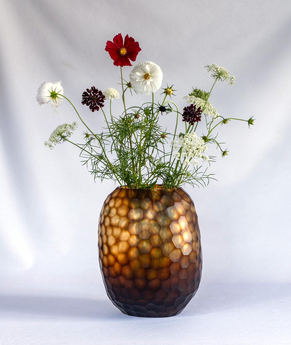 Vase-Guaxs-Nagaa-L-butter-brown-blumen